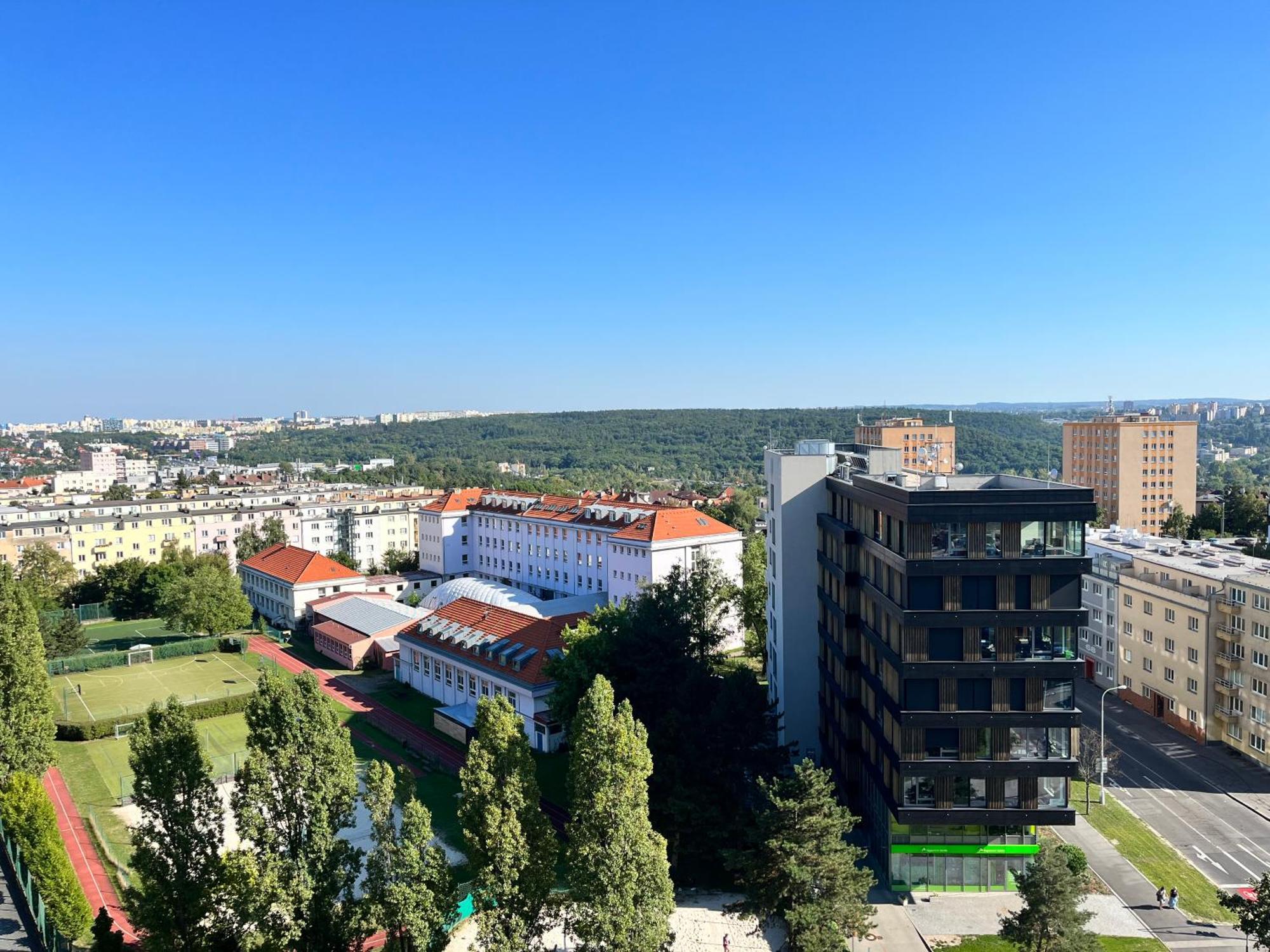 Hotel Ilf Prag Exteriör bild